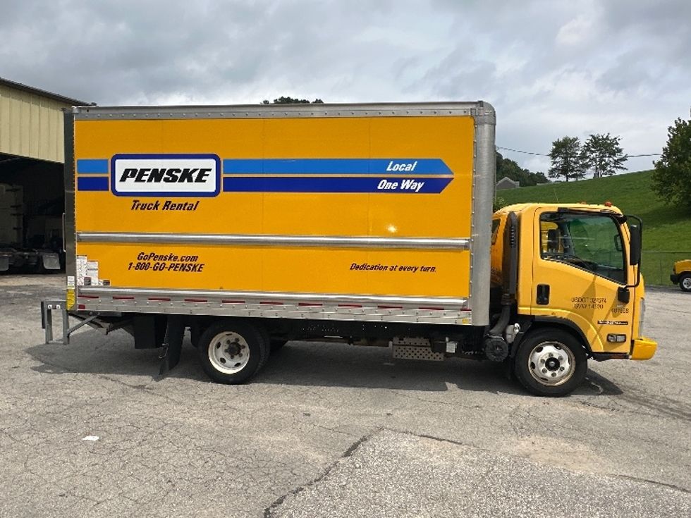 Light Duty Box Truck-Light and Medium Duty Trucks-Isuzu-2021-NPR EFI-Huntington-WV-107,370\n\t\tmiles-$ 37,000 - Image 15