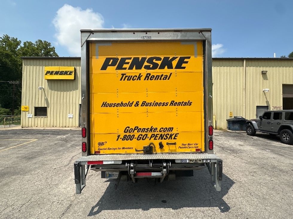 Light Duty Box Truck-Light and Medium Duty Trucks-Isuzu-2021-NPR EFI-Huntington-WV-107,370\n\t\tmiles-$ 37,000 - Image 7