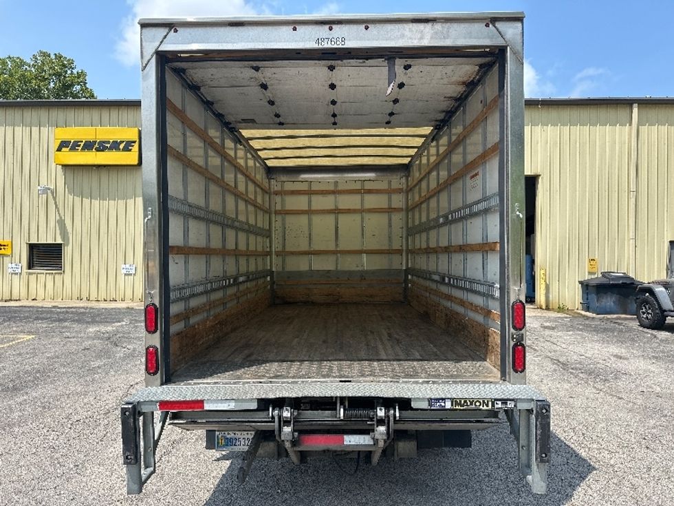 Light Duty Box Truck-Light and Medium Duty Trucks-Isuzu-2021-NPR EFI-Huntington-WV-107,370\n\t\tmiles-$ 37,000 - Image 8