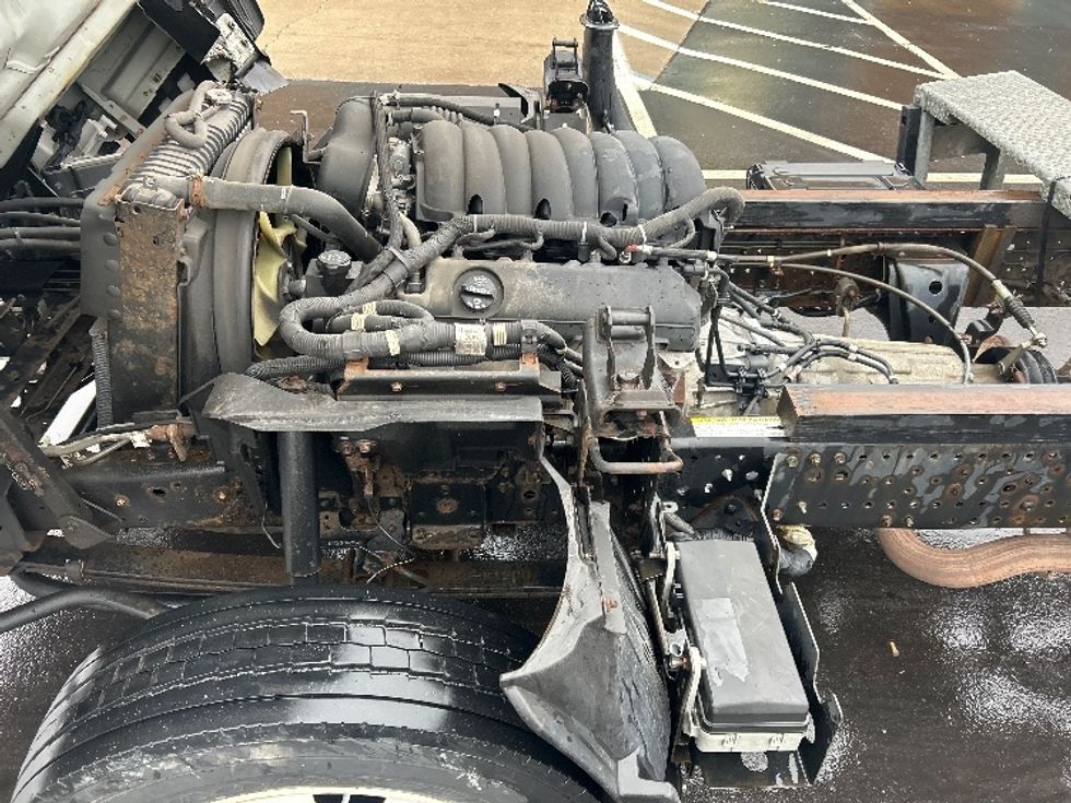 Light Duty Box Truck-Light and Medium Duty Trucks-Isuzu-2021-NPR EFI-Indianapolis-IN-77,411\n\t\tmiles-$ 39,250 - Image 20