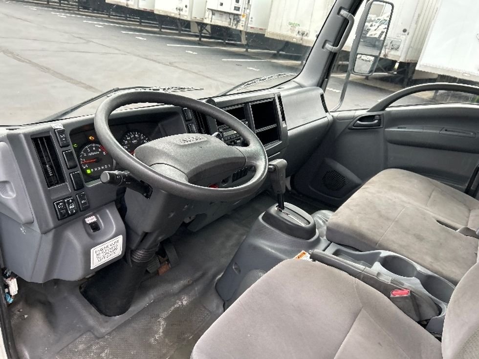 Light Duty Box Truck-Light and Medium Duty Trucks-Isuzu-2021-NPR EFI-Indianapolis-IN-78,920\n\t\tmiles-$ 38,750 - Image 16