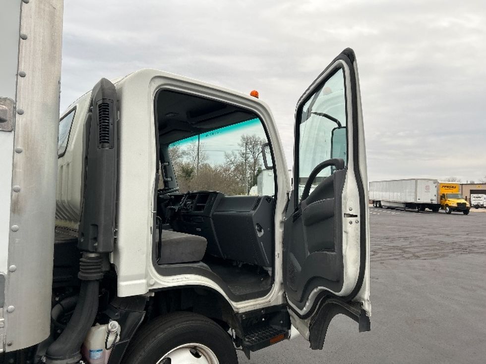 Light Duty Box Truck-Light and Medium Duty Trucks-Isuzu-2021-NPR EFI-Indianapolis-IN-78,920\n\t\tmiles-$ 38,750 - Image 19