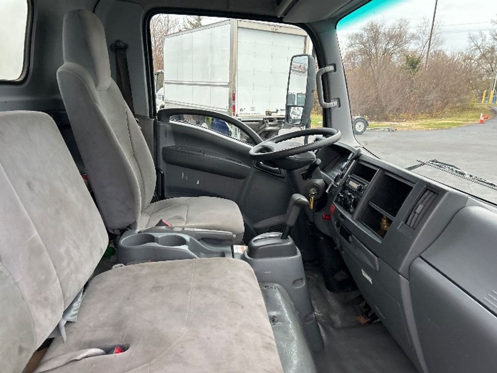 Light Duty Box Truck-Light and Medium Duty Trucks-Isuzu-2021-NPR EFI-Indianapolis-IN-78,920\n\t\tmiles-$ 38,750 - Image 21