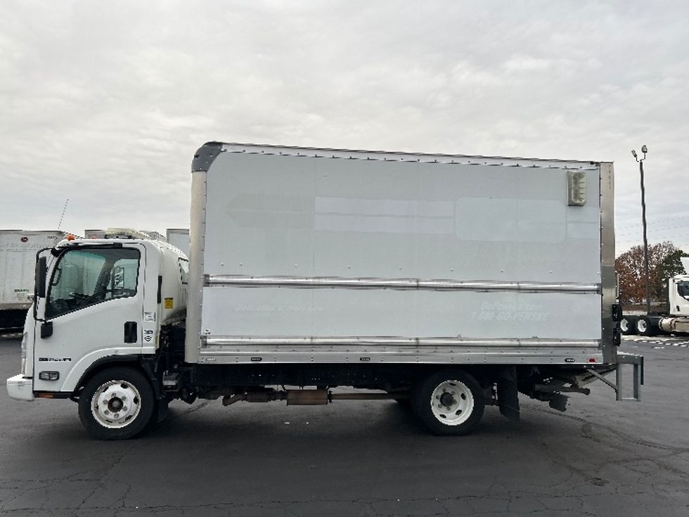 Light Duty Box Truck-Light and Medium Duty Trucks-Isuzu-2021-NPR EFI-Indianapolis-IN-78,920\n\t\tmiles-$ 38,750 - Image 4