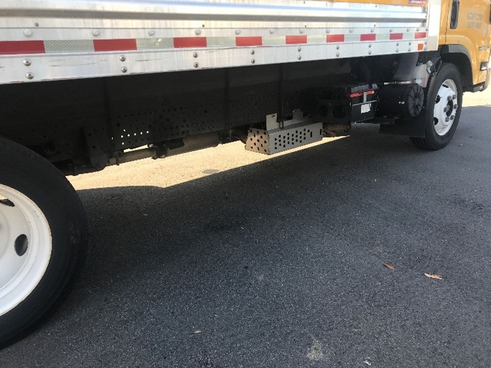 Light Duty Box Truck-Light and Medium Duty Trucks-Isuzu-2021-NPR EFI-Jacksonville-FL-111,148\n\t\tmiles-$ 35,750 - Image 14