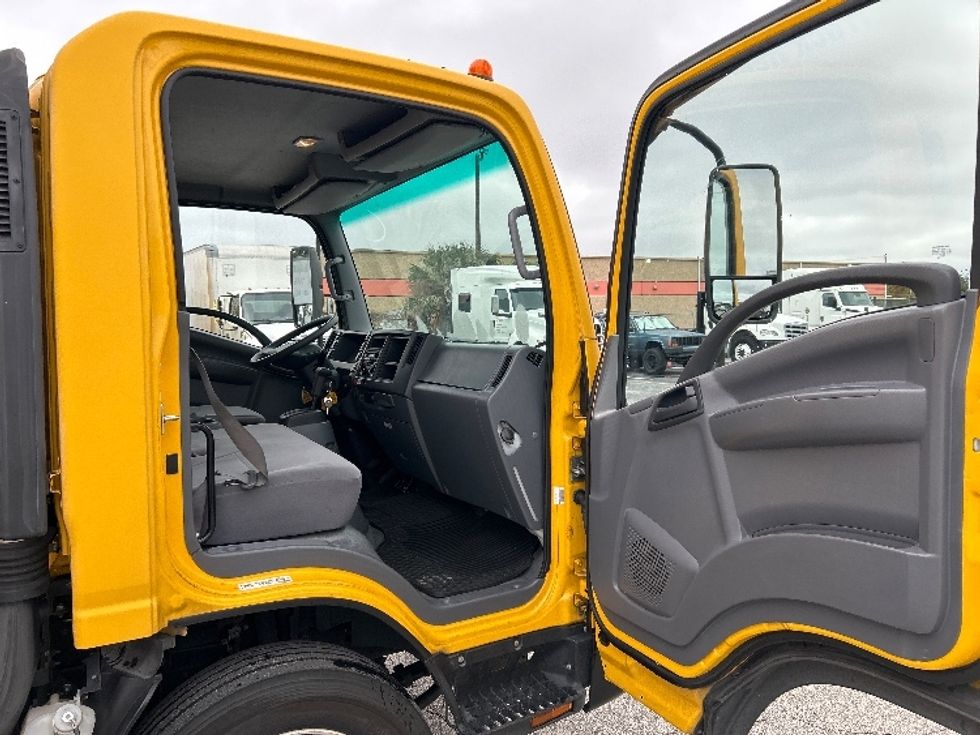 Light Duty Box Truck-Light and Medium Duty Trucks-Isuzu-2021-NPR EFI-Jacksonville-FL-111,148\n\t\tmiles-$ 35,750 - Image 20