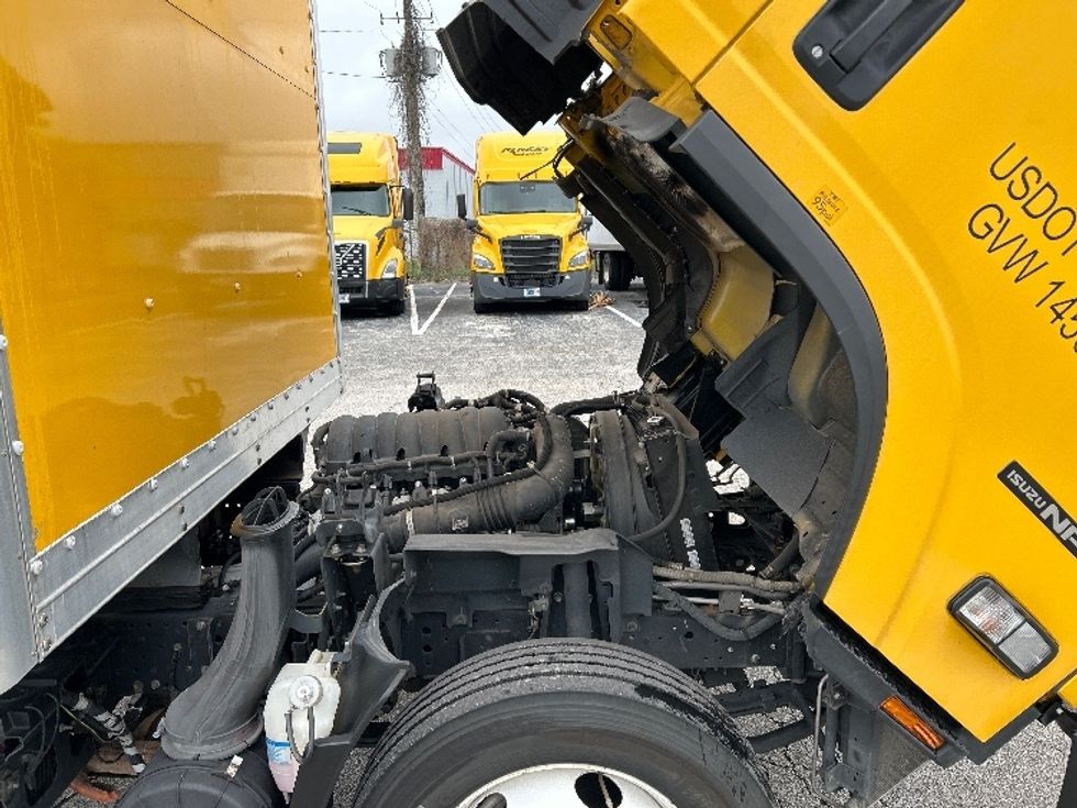 Light Duty Box Truck-Light and Medium Duty Trucks-Isuzu-2021-NPR EFI-Jacksonville-FL-111,148\n\t\tmiles-$ 35,750 - Image 23