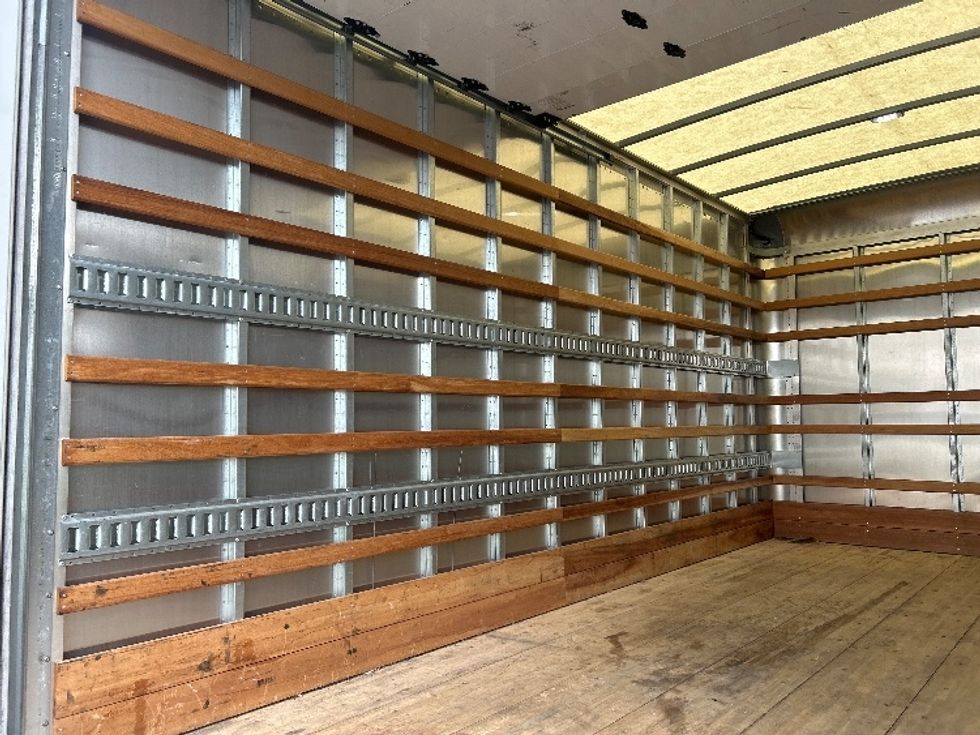 Light Duty Box Truck-Light and Medium Duty Trucks-Isuzu-2021-NPR EFI-Jacksonville-FL-12,283\n\t\tmiles-$ 56,500 - Image 11