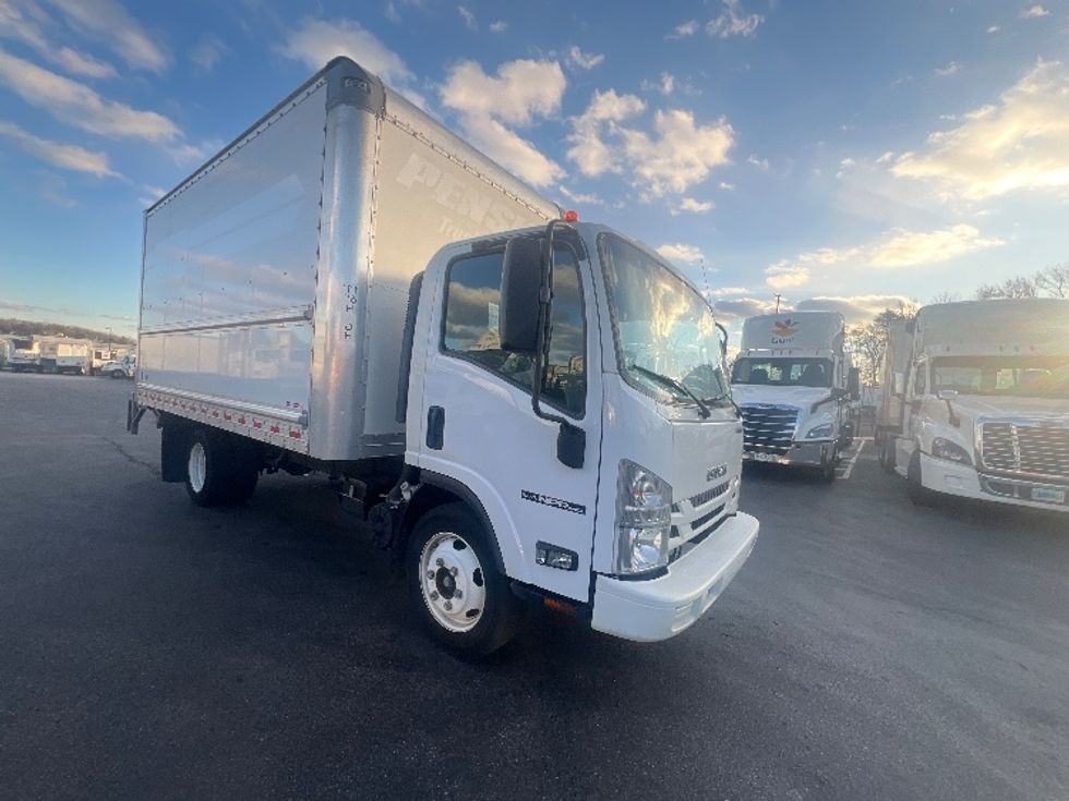 Light Duty Box Truck-Light and Medium Duty Trucks-Isuzu-2021-NPR EFI-Jessup-MD-113,744\n\t\tmiles-$ 38,750 - Image 1