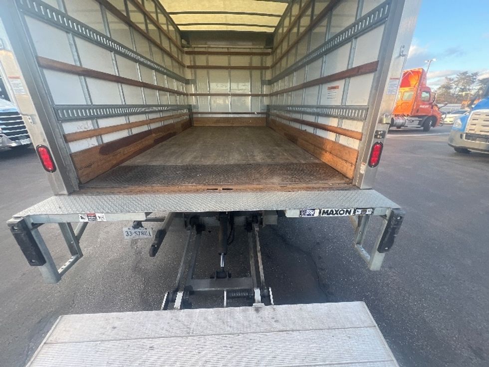 Light Duty Box Truck-Light and Medium Duty Trucks-Isuzu-2021-NPR EFI-Jessup-MD-113,744\n\t\tmiles-$ 38,750 - Image 10