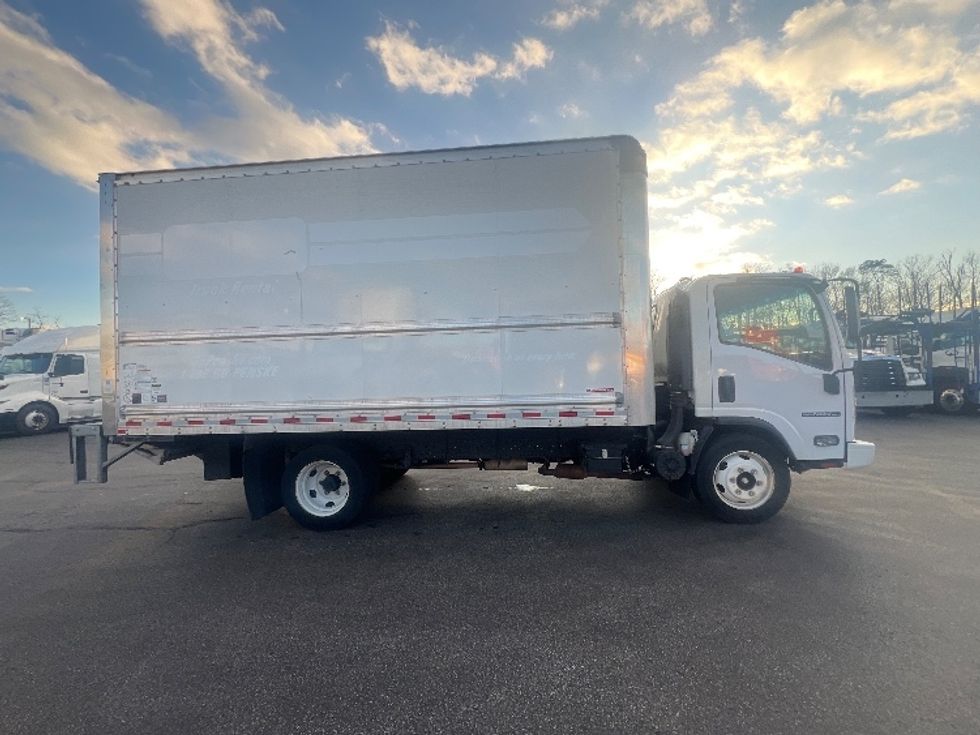 Light Duty Box Truck-Light and Medium Duty Trucks-Isuzu-2021-NPR EFI-Jessup-MD-113,744\n\t\tmiles-$ 38,750 - Image 15