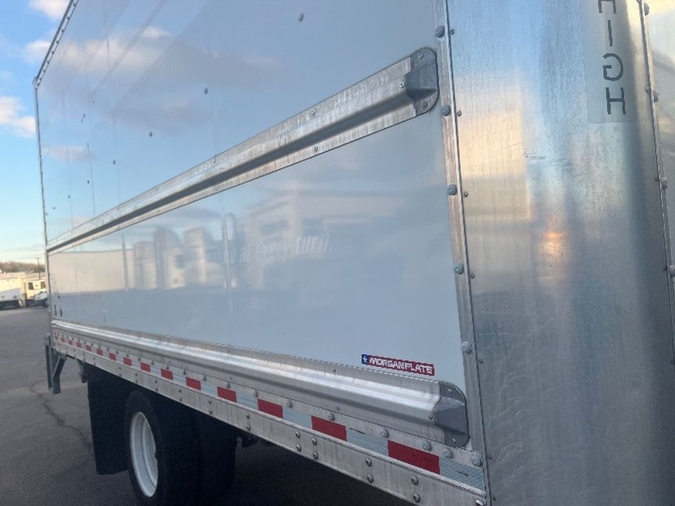 Light Duty Box Truck-Light and Medium Duty Trucks-Isuzu-2021-NPR EFI-Jessup-MD-113,744\n\t\tmiles-$ 38,750 - Image 29