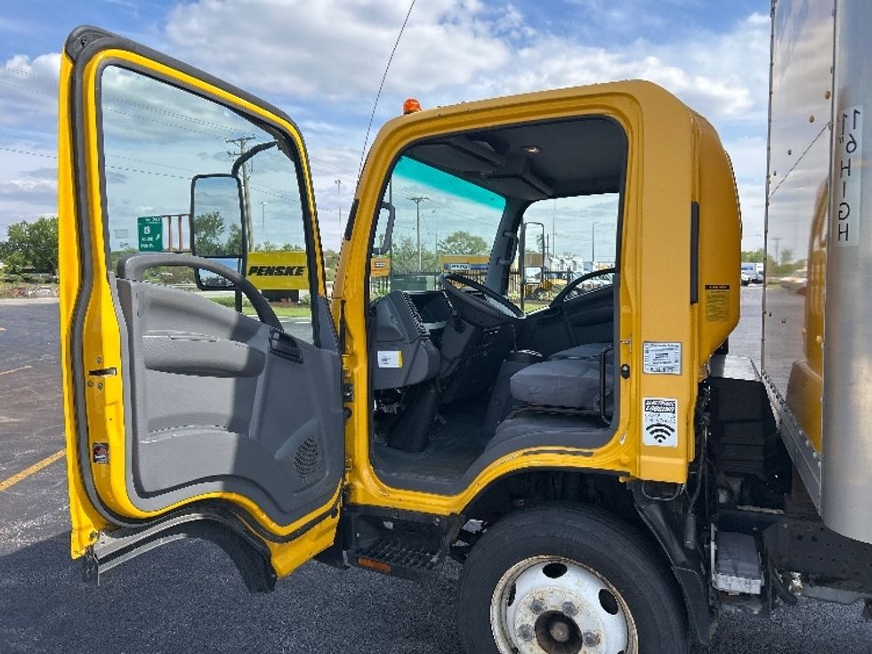 Light Duty Box Truck-Light and Medium Duty Trucks-Isuzu-2021-NPR EFI-La Porte-IN-109,602\n\t\tmiles-$ 35,250 - Image 16