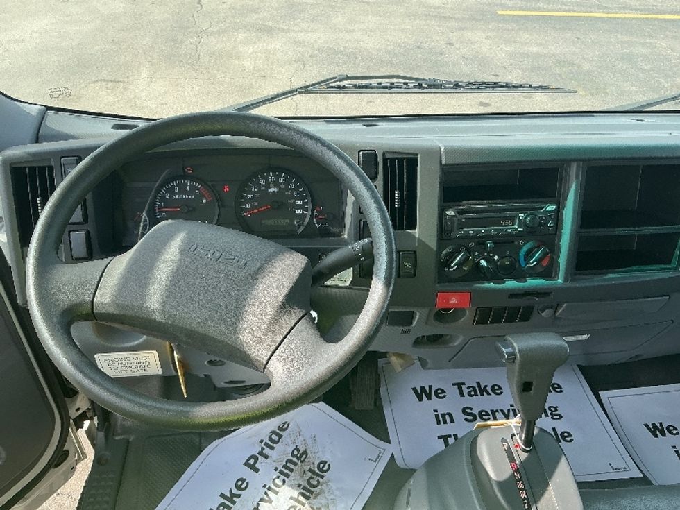 Light Duty Box Truck-Light and Medium Duty Trucks-Isuzu-2021-NPR EFI-La Porte-IN-70,797\n\t\tmiles-$ 40,000 - Image 18