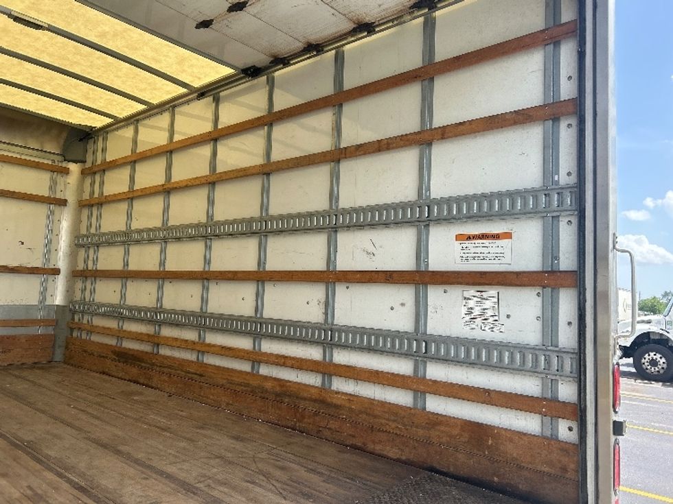 Light Duty Box Truck-Light and Medium Duty Trucks-Isuzu-2021-NPR EFI-La Porte-IN-76,005\n\t\tmiles-$ 45,250 - Image 12