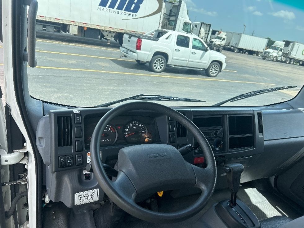 Light Duty Box Truck-Light and Medium Duty Trucks-Isuzu-2021-NPR EFI-La Porte-IN-76,005\n\t\tmiles-$ 45,250 - Image 17