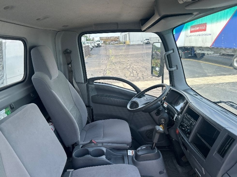 Light Duty Box Truck-Light and Medium Duty Trucks-Isuzu-2021-NPR EFI-La Porte-IN-76,005\n\t\tmiles-$ 45,250 - Image 22