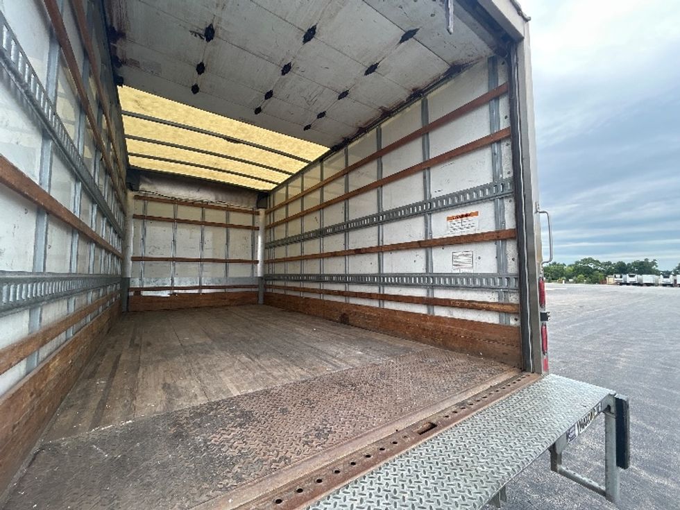 Light Duty Box Truck-Light and Medium Duty Trucks-Isuzu-2021-NPR EFI-La Porte-IN-83,849\n\t\tmiles-$ 44,250 - Image 12