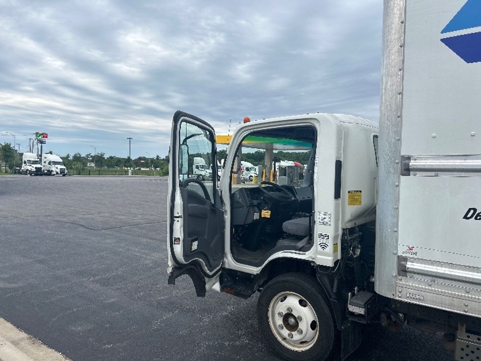 Light Duty Box Truck-Light and Medium Duty Trucks-Isuzu-2021-NPR EFI-La Porte-IN-83,849\n\t\tmiles-$ 44,250 - Image 16