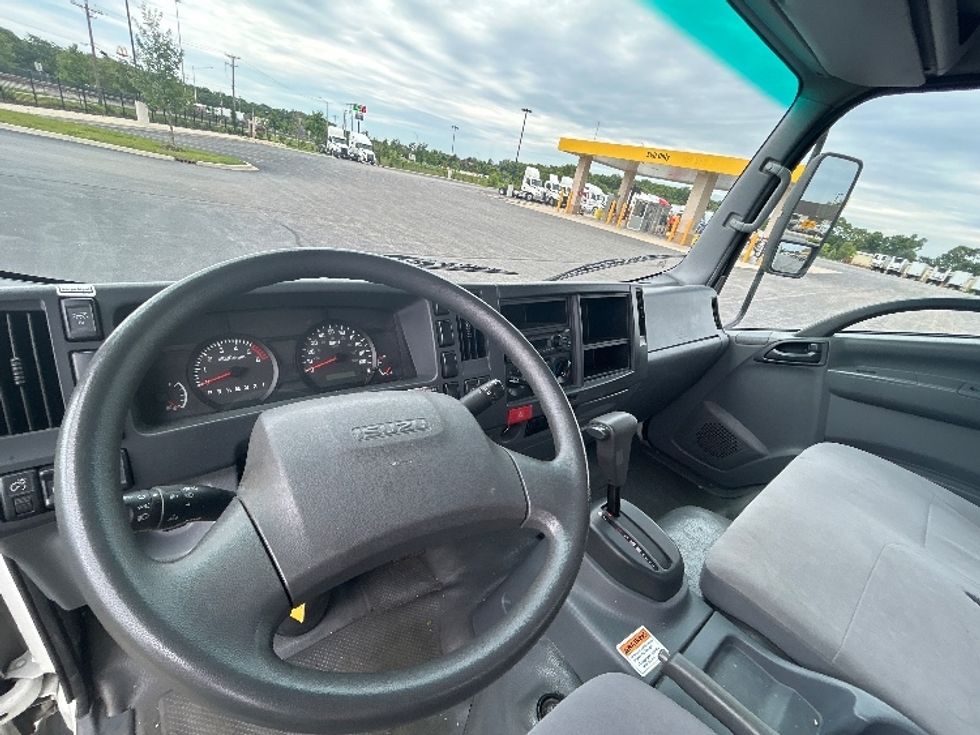 Light Duty Box Truck-Light and Medium Duty Trucks-Isuzu-2021-NPR EFI-La Porte-IN-83,849\n\t\tmiles-$ 44,250 - Image 17