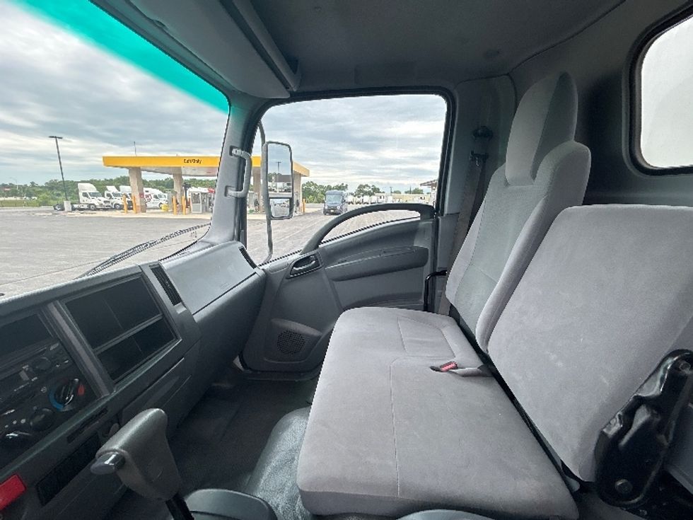Light Duty Box Truck-Light and Medium Duty Trucks-Isuzu-2021-NPR EFI-La Porte-IN-83,849\n\t\tmiles-$ 44,250 - Image 19