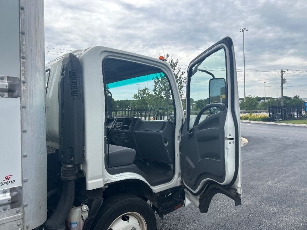 Light Duty Box Truck-Light and Medium Duty Trucks-Isuzu-2021-NPR EFI-La Porte-IN-83,849\n\t\tmiles-$ 44,250 - Image 20