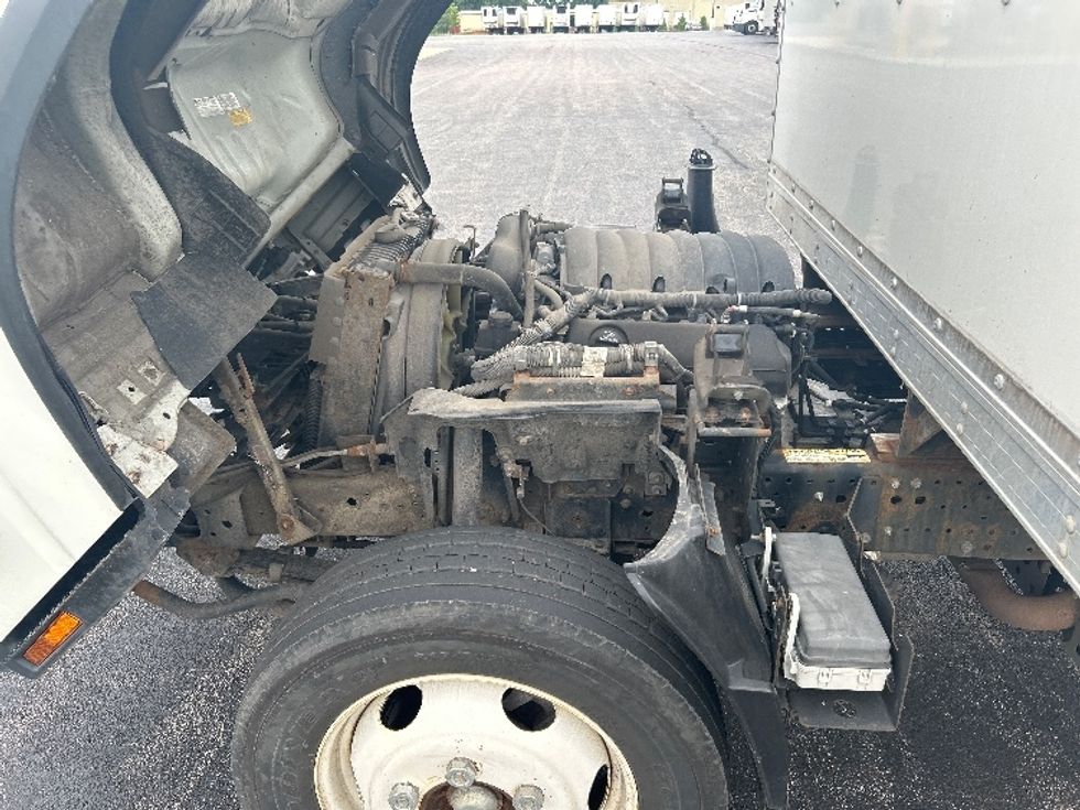Light Duty Box Truck-Light and Medium Duty Trucks-Isuzu-2021-NPR EFI-La Porte-IN-83,849\n\t\tmiles-$ 44,250 - Image 23