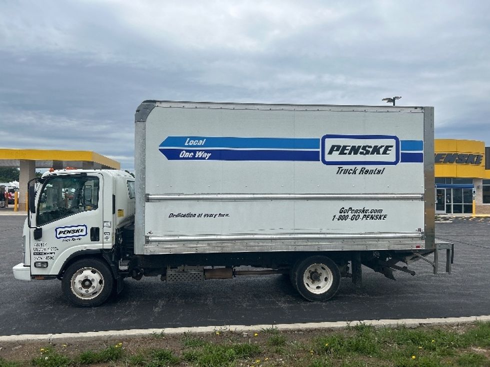 Light Duty Box Truck-Light and Medium Duty Trucks-Isuzu-2021-NPR EFI-La Porte-IN-83,849\n\t\tmiles-$ 44,250 - Image 4