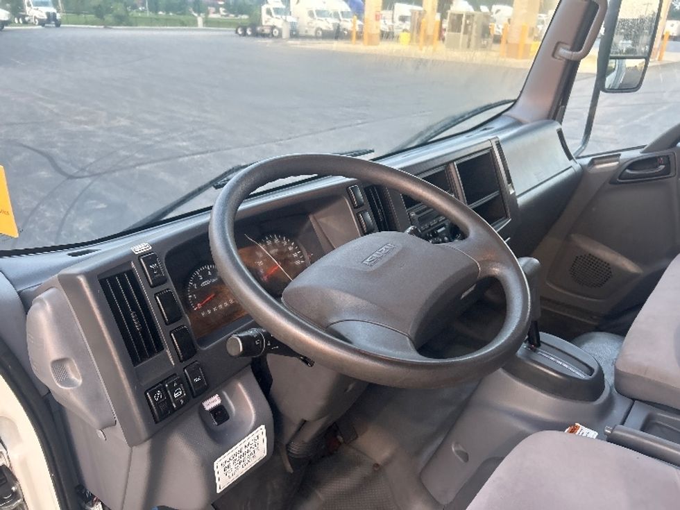 Light Duty Box Truck-Light and Medium Duty Trucks-Isuzu-2021-NPR EFI-La Porte-IN-90,409\n\t\tmiles-$ 39,750 - Image 17