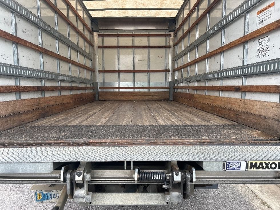 Light Duty Box Truck-Light and Medium Duty Trucks-Isuzu-2021-NPR EFI-Lafayette-LA-95,242\n\t\tmiles-$ 41,000 - Image 10