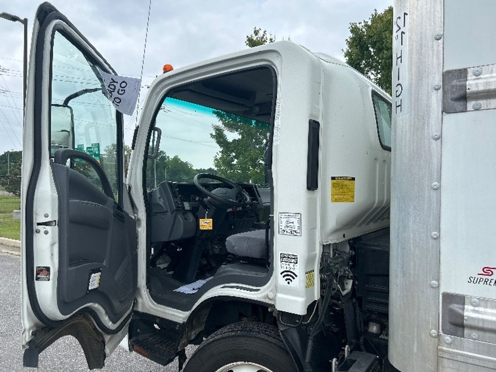Light Duty Box Truck-Light and Medium Duty Trucks-Isuzu-2021-NPR EFI-Lafayette-LA-95,242\n\t\tmiles-$ 41,000 - Image 16