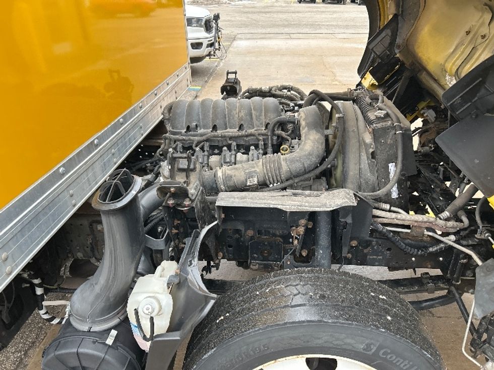 Light Duty Box Truck-Light and Medium Duty Trucks-Isuzu-2021-NPR EFI-Lansing-MI-98,788\n\t\tmiles-$ 34,500 - Image 24