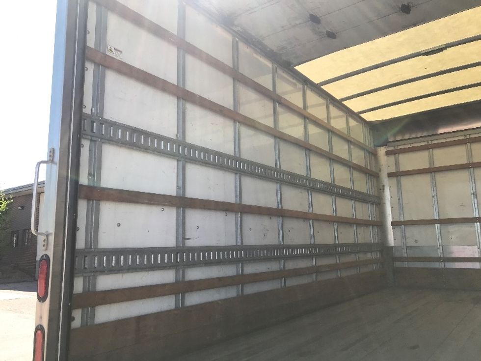 Light Duty Box Truck-Light and Medium Duty Trucks-Isuzu-2021-NPR EFI-Las Vegas-NV-117,938\n\t\tmiles-$ 32,750 - Image 11