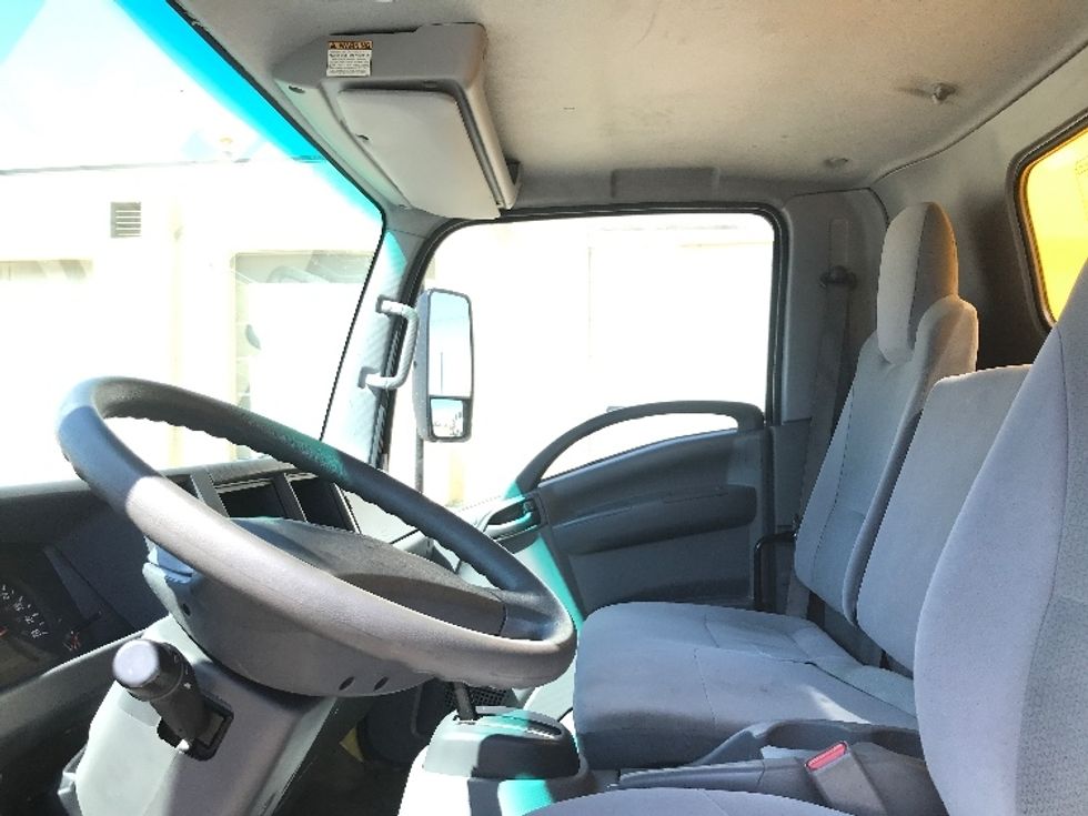 Light Duty Box Truck-Light and Medium Duty Trucks-Isuzu-2021-NPR EFI-Las Vegas-NV-117,938\n\t\tmiles-$ 32,750 - Image 19