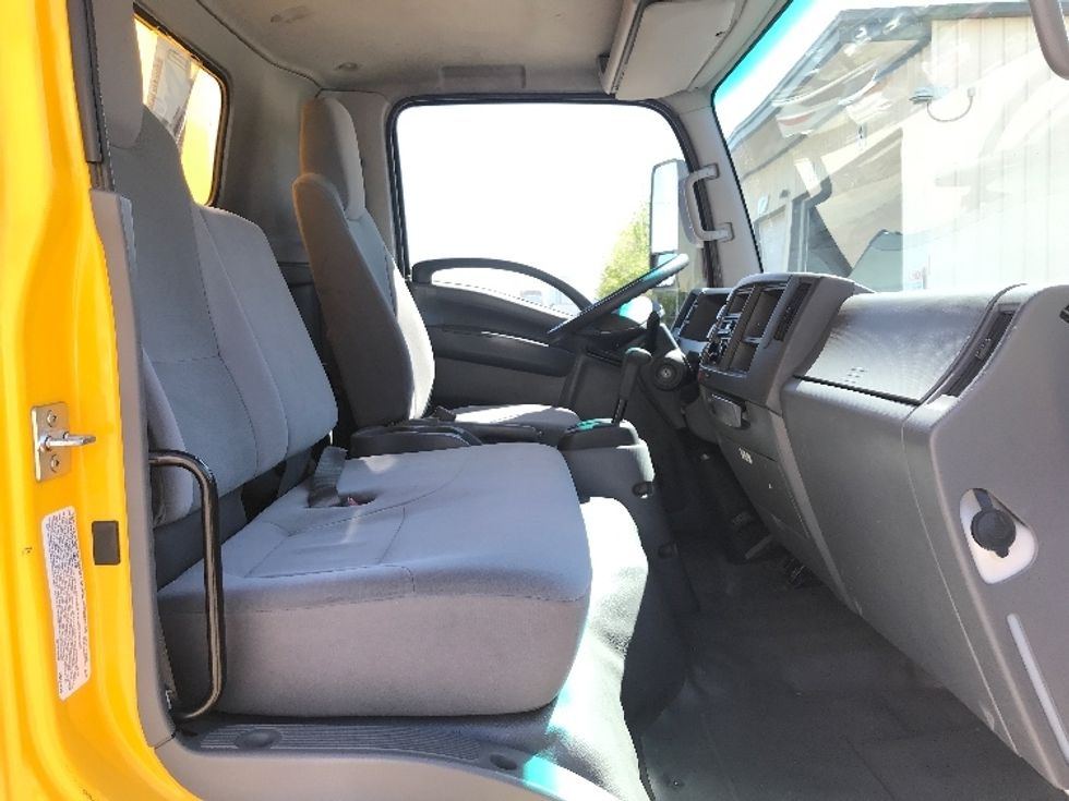 Light Duty Box Truck-Light and Medium Duty Trucks-Isuzu-2021-NPR EFI-Las Vegas-NV-117,938\n\t\tmiles-$ 32,750 - Image 22