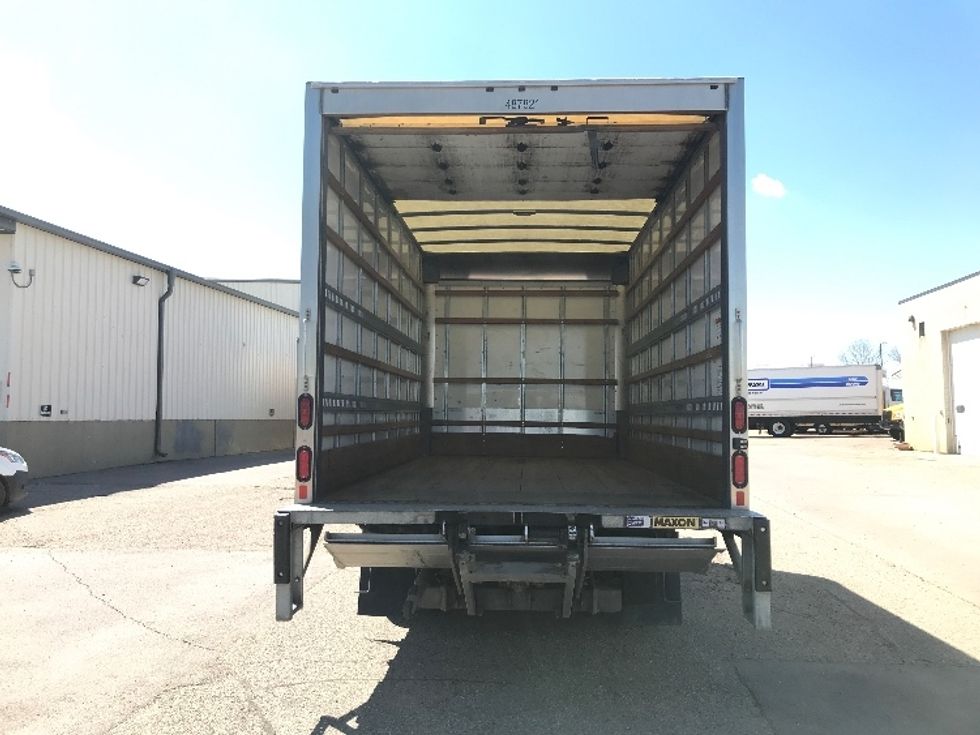 Light Duty Box Truck-Light and Medium Duty Trucks-Isuzu-2021-NPR EFI-Las Vegas-NV-117,938\n\t\tmiles-$ 32,750 - Image 8