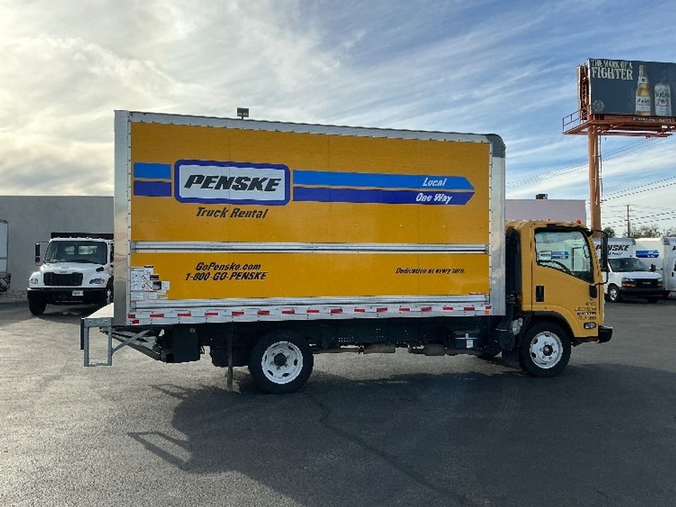 Light Duty Box Truck-Light and Medium Duty Trucks-Isuzu-2021-NPR EFI-Las Vegas-NV-89,591\n\t\tmiles-$ 41,000 - Image 15