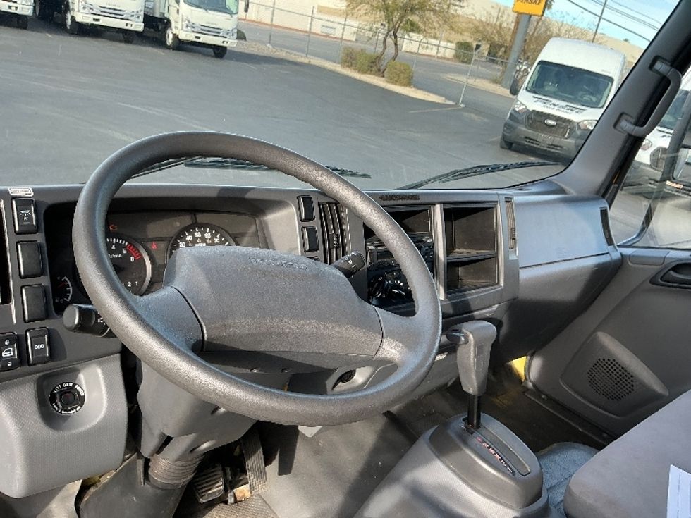 Light Duty Box Truck-Light and Medium Duty Trucks-Isuzu-2021-NPR EFI-Las Vegas-NV-89,591\n\t\tmiles-$ 41,000 - Image 18