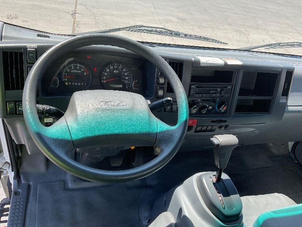 Light Duty Box Truck-Light and Medium Duty Trucks-Isuzu-2021-NPR EFI-Las Vegas-NV-99,515\n\t\tmiles-$ 42,000 - Image 18