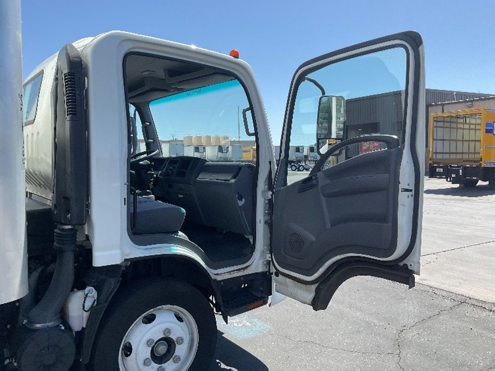 Light Duty Box Truck-Light and Medium Duty Trucks-Isuzu-2021-NPR EFI-Las Vegas-NV-99,515\n\t\tmiles-$ 42,000 - Image 20