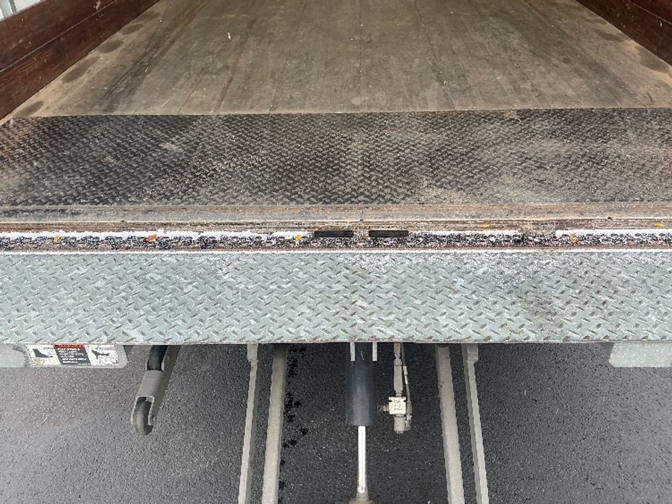 Light Duty Box Truck-Light and Medium Duty Trucks-Isuzu-2021-NPR EFI-Lexington-KY-111,982\n\t\tmiles-$ 32,250 - Image 10