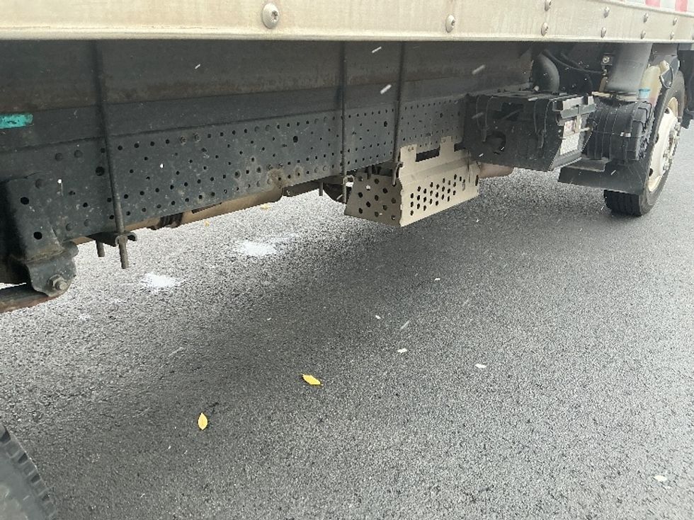 Light Duty Box Truck-Light and Medium Duty Trucks-Isuzu-2021-NPR EFI-Lexington-KY-111,982\n\t\tmiles-$ 32,250 - Image 14