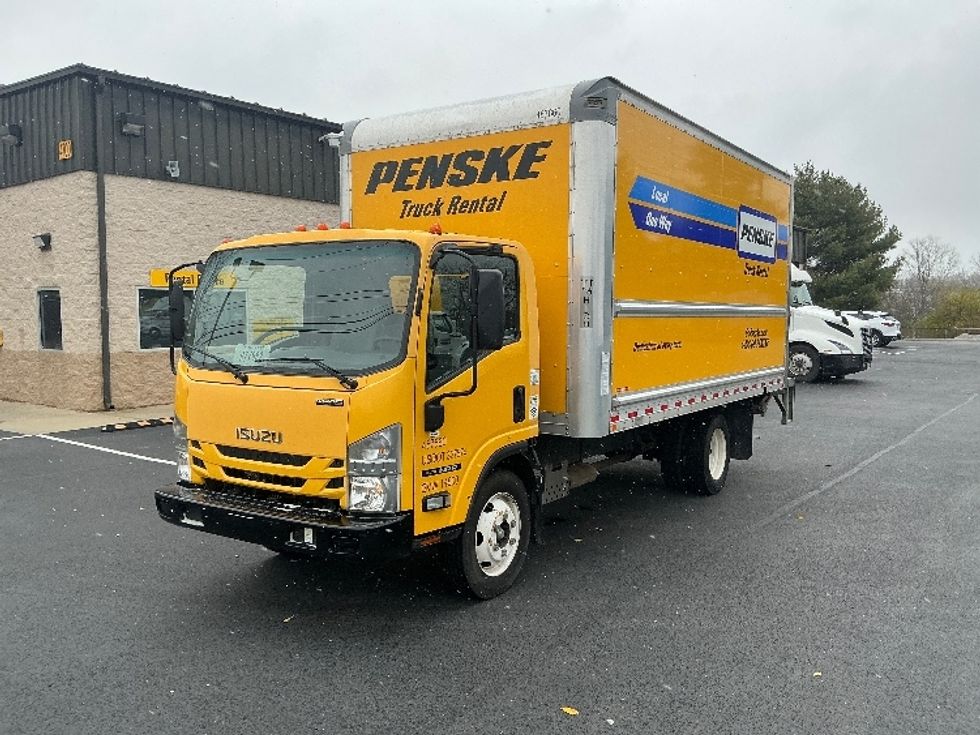 2021 Isuzu NPR photo 3