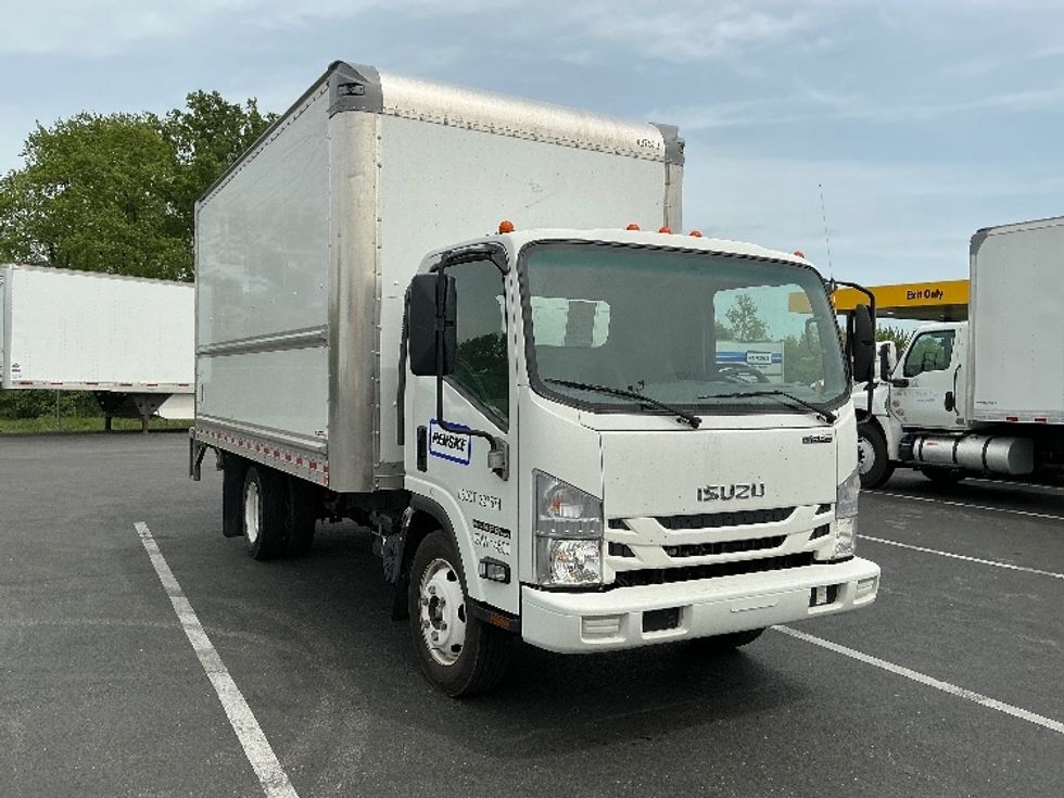 Light Duty Box Truck-Light and Medium Duty Trucks-Isuzu-2021-NPR EFI-Lexington-KY-114,637\n\t\tmiles-$ 37,000 - Image 1