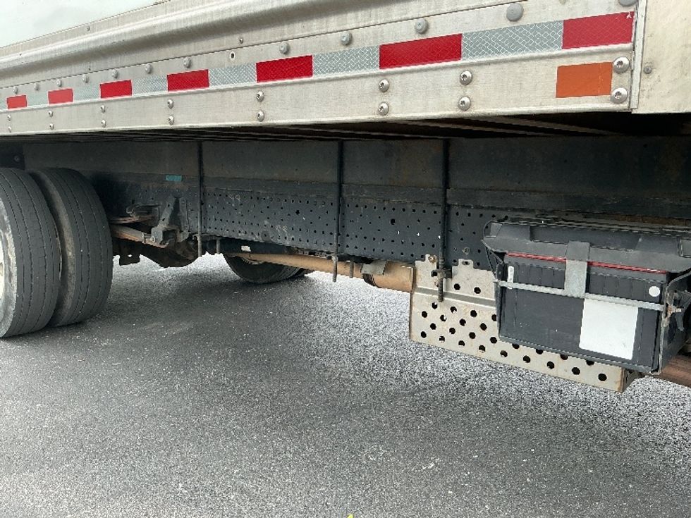 Light Duty Box Truck-Light and Medium Duty Trucks-Isuzu-2021-NPR EFI-Lexington-KY-114,637\n\t\tmiles-$ 37,000 - Image 14