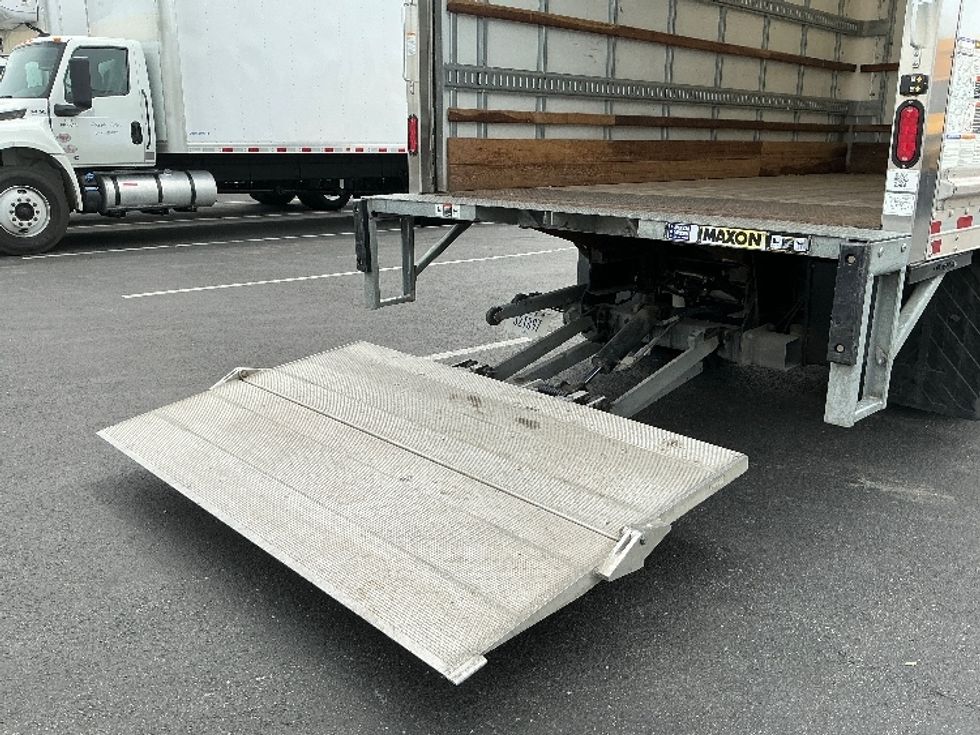 Light Duty Box Truck-Light and Medium Duty Trucks-Isuzu-2021-NPR EFI-Lexington-KY-114,637\n\t\tmiles-$ 37,000 - Image 25
