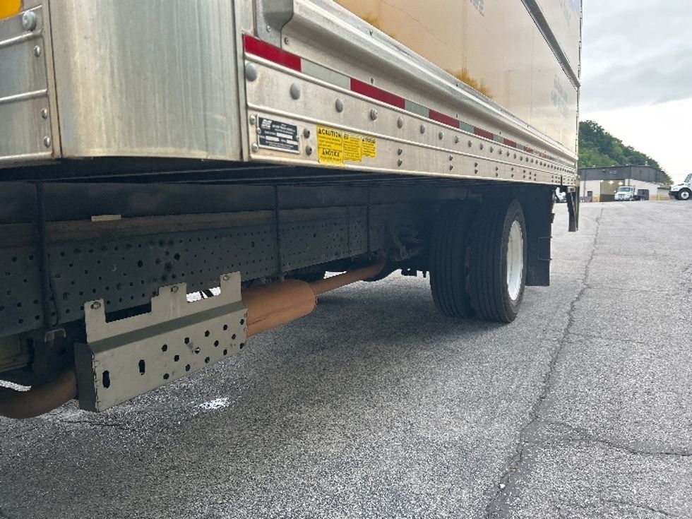 Light Duty Box Truck-Light and Medium Duty Trucks-Isuzu-2021-NPR EFI-Lexington-KY-138,486\n\t\tmiles-$ 29,250 - Image 5