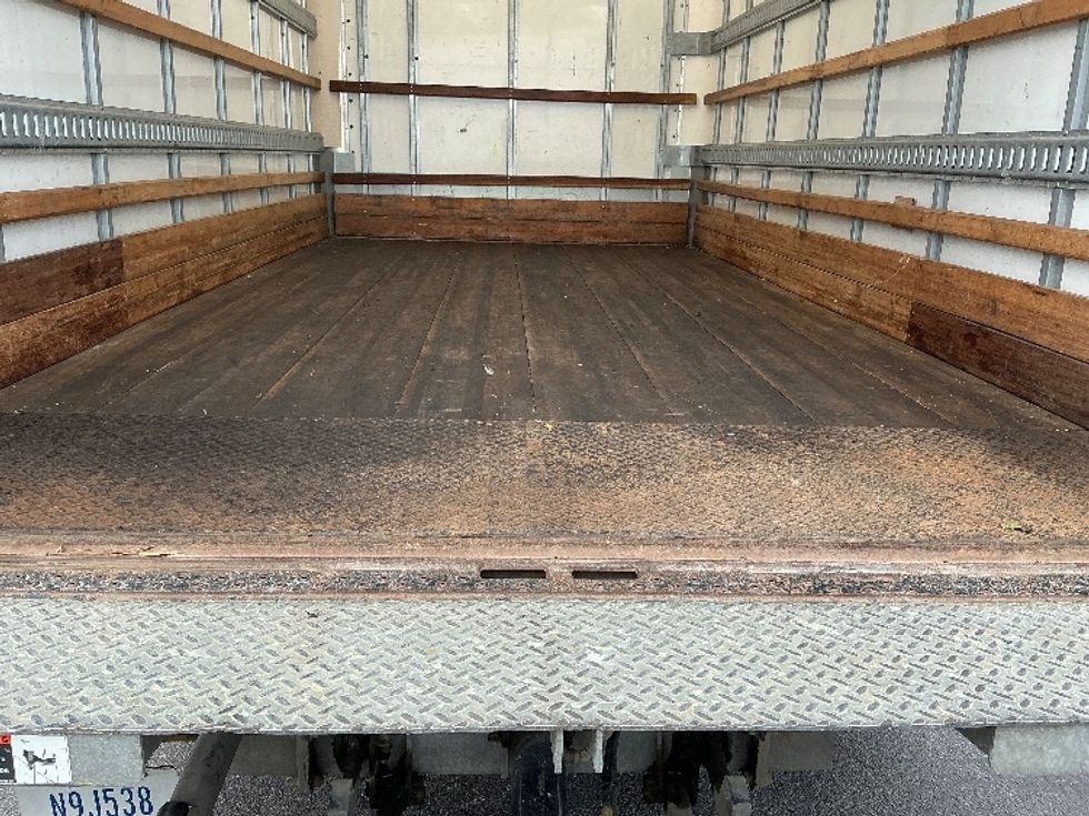 Light Duty Box Truck-Light and Medium Duty Trucks-Isuzu-2021-NPR EFI-Lexington-KY-93,072\n\t\tmiles-$ 41,000 - Image 10