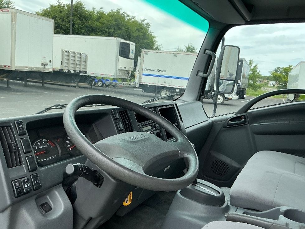 Light Duty Box Truck-Light and Medium Duty Trucks-Isuzu-2021-NPR EFI-Lexington-KY-93,072\n\t\tmiles-$ 41,000 - Image 17