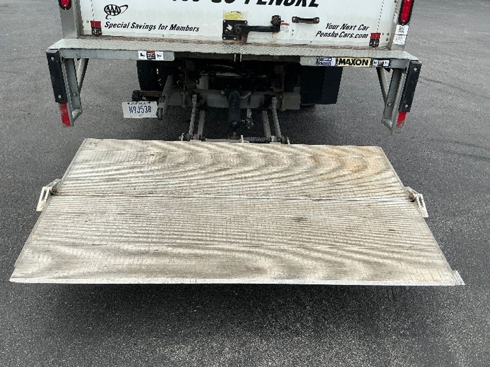 Light Duty Box Truck-Light and Medium Duty Trucks-Isuzu-2021-NPR EFI-Lexington-KY-93,072\n\t\tmiles-$ 41,000 - Image 25